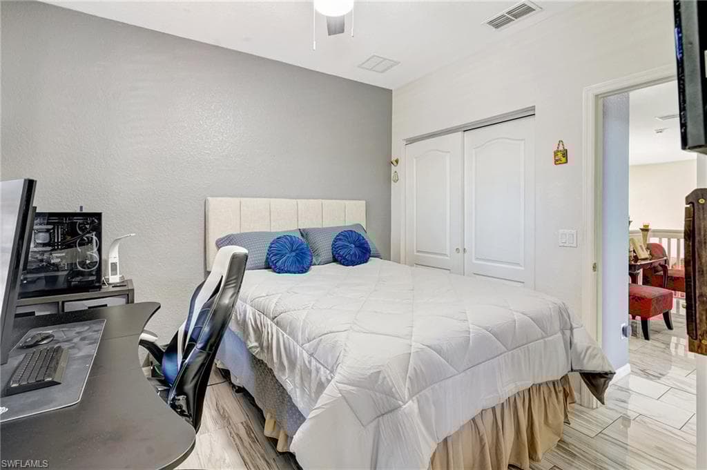 8979 Spring Mountain Way, Fort Myers, FL 33908-30