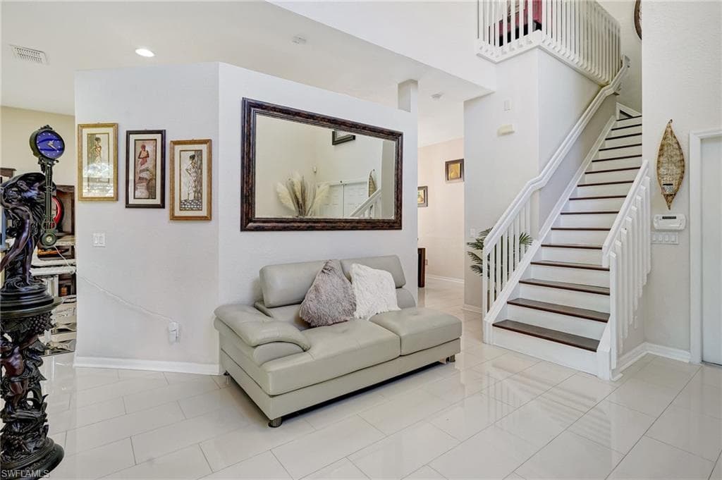 8979 Spring Mountain Way, Fort Myers, FL 33908-8