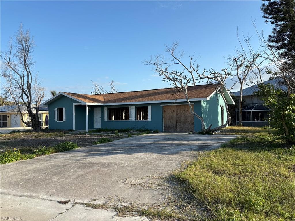8000 Lagoon Rd, Fort Myers Beach, FL 33931-4
