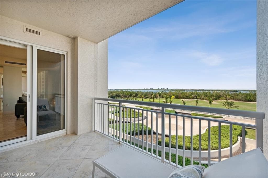 4951 Bonita Bay Blvd 504, Bonita Springs, FL 34134-22