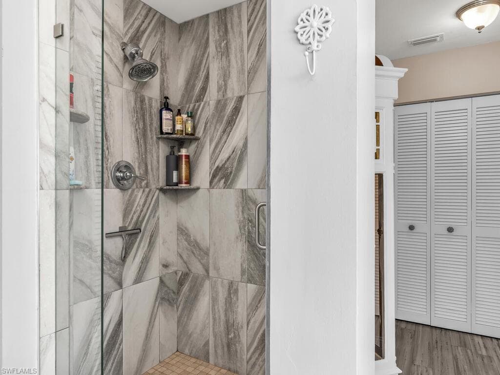 191 Eveningstar Cay, Naples, FL 34114-22