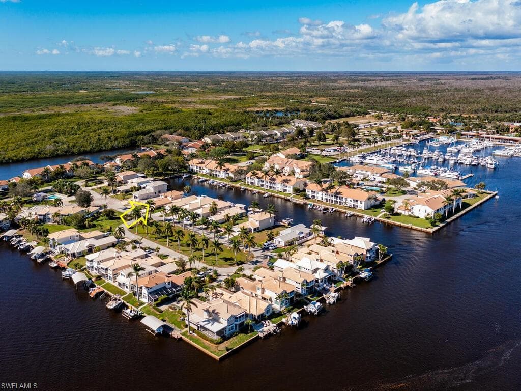 191 Eveningstar Cay, Naples, FL 34114-37