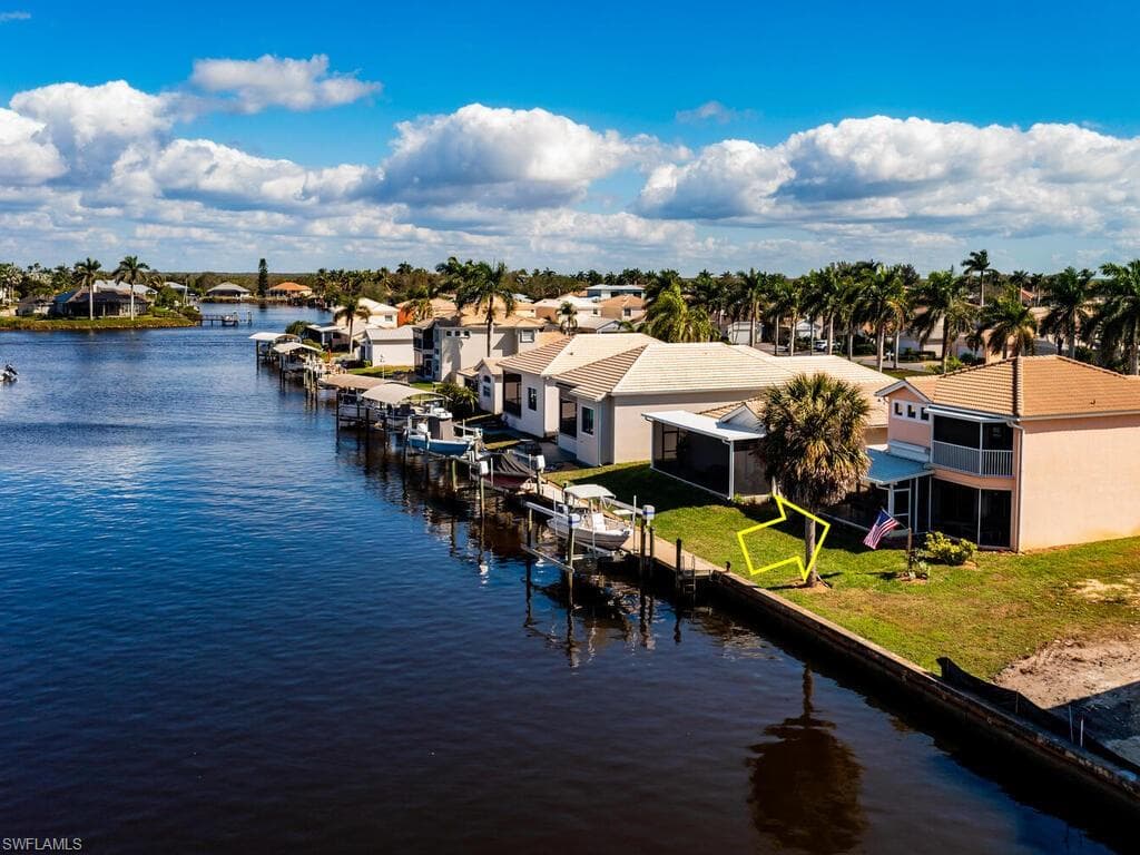 191 Eveningstar Cay, Naples, FL 34114-40