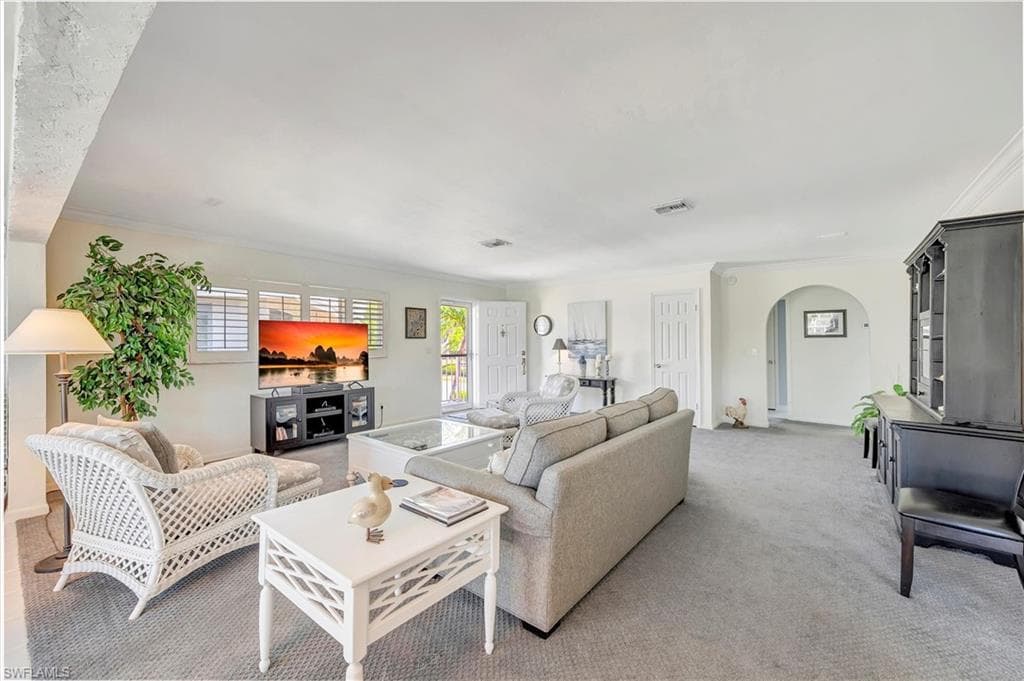 920 Collier Ct C4, Marco Island, FL 34145-9