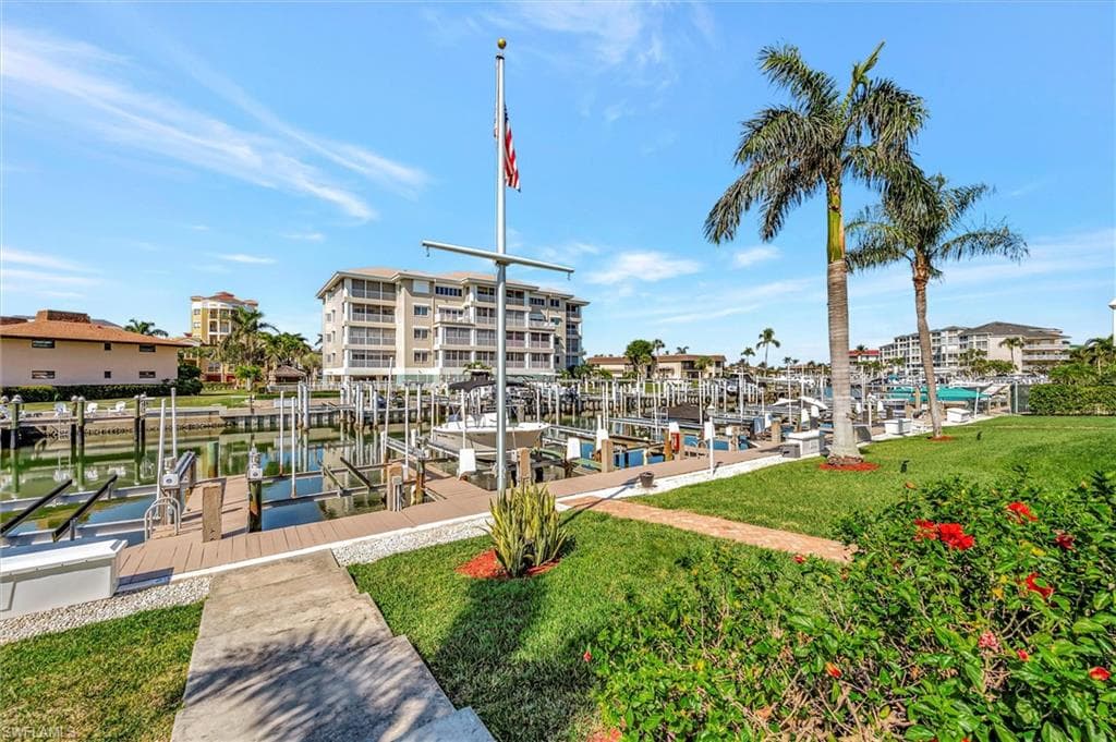 920 Collier Ct C4, Marco Island, FL 34145-34
