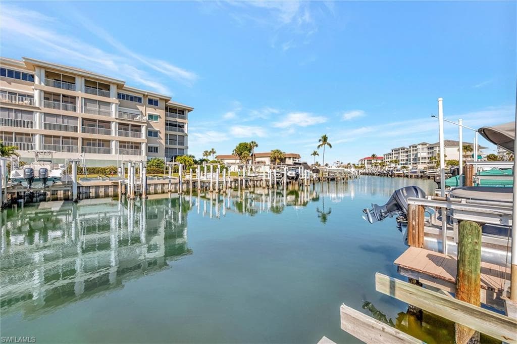 920 Collier Ct C4, Marco Island, FL 34145-4