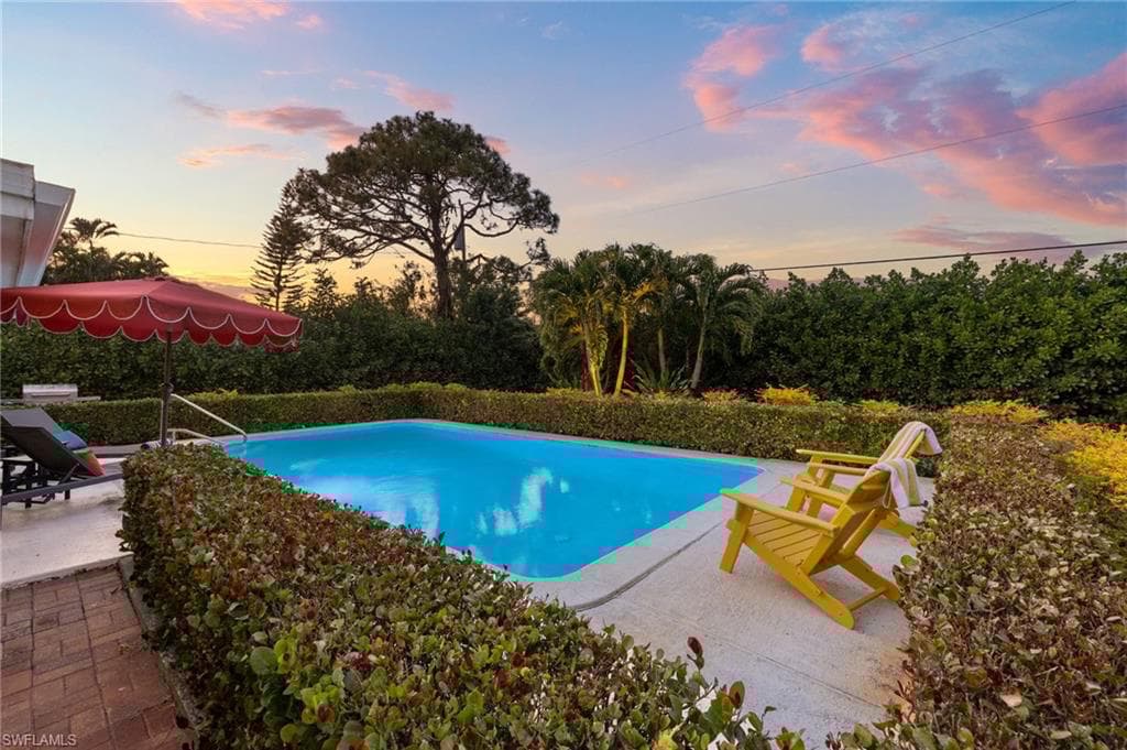 1391 Hilltop Dr, Naples, FL 34103-26