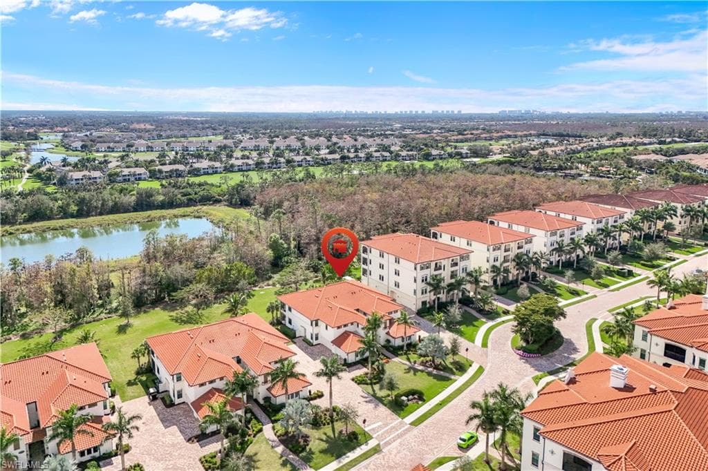 16356 Viansa Way 9-201, Naples, FL 34110-31