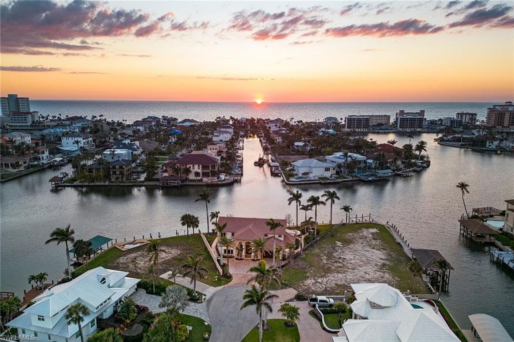 342 Germain Ave, Naples, FL 34108-23