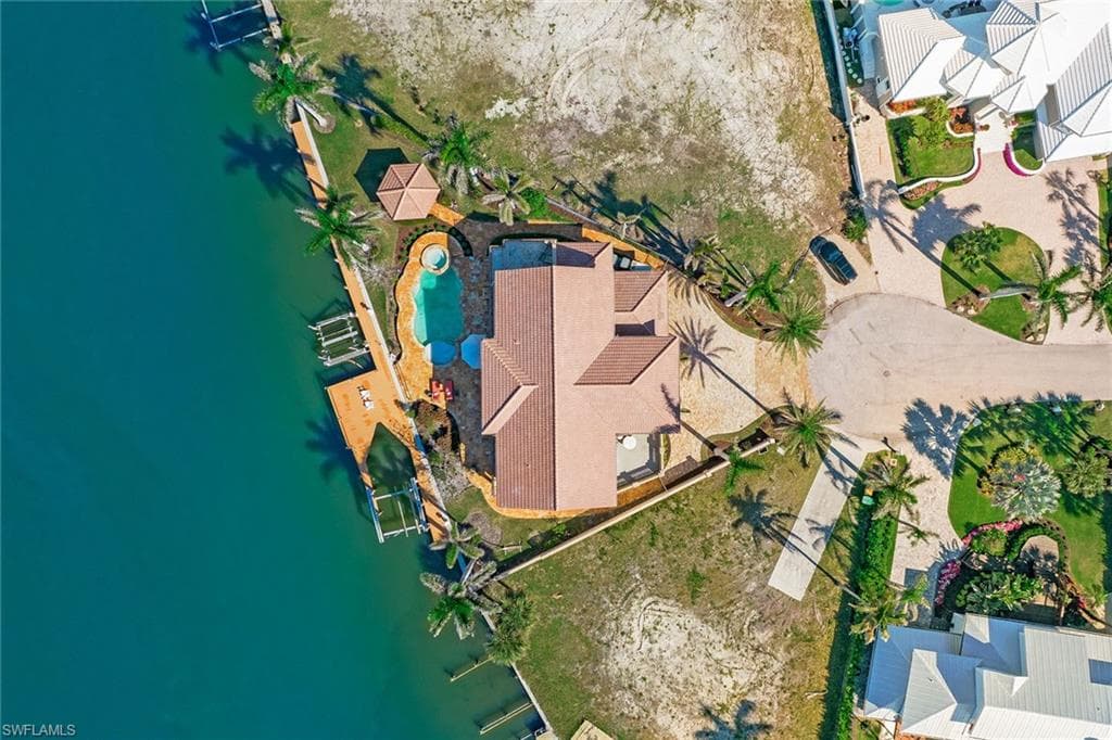 342 Germain Ave, Naples, FL 34108-4