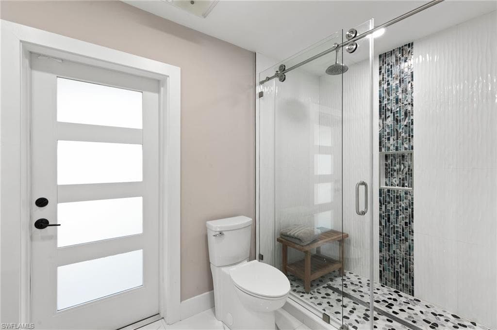 1221 Ember Ct, Marco Island, FL 34145-26