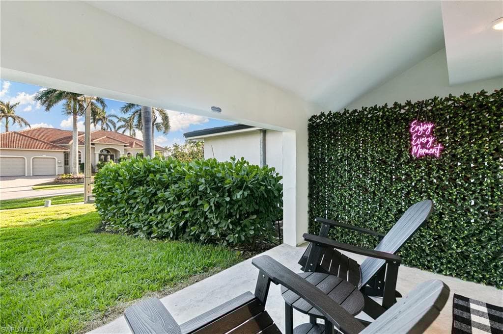 1221 Ember Ct, Marco Island, FL 34145-39