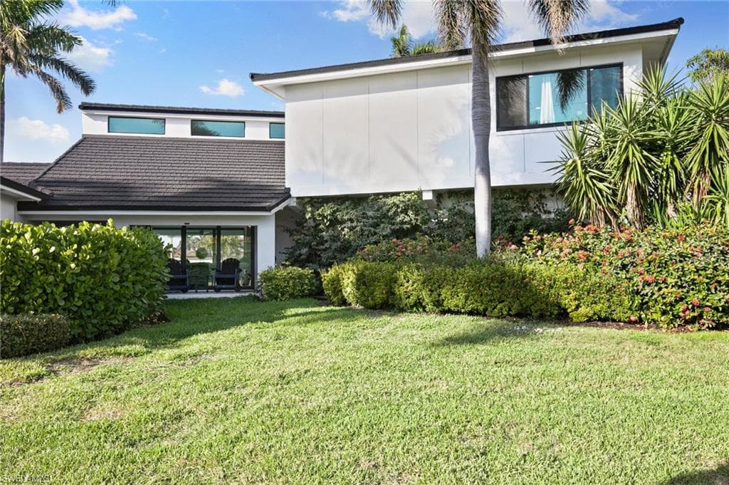 1221 Ember Ct, Marco Island, FL 34145-40