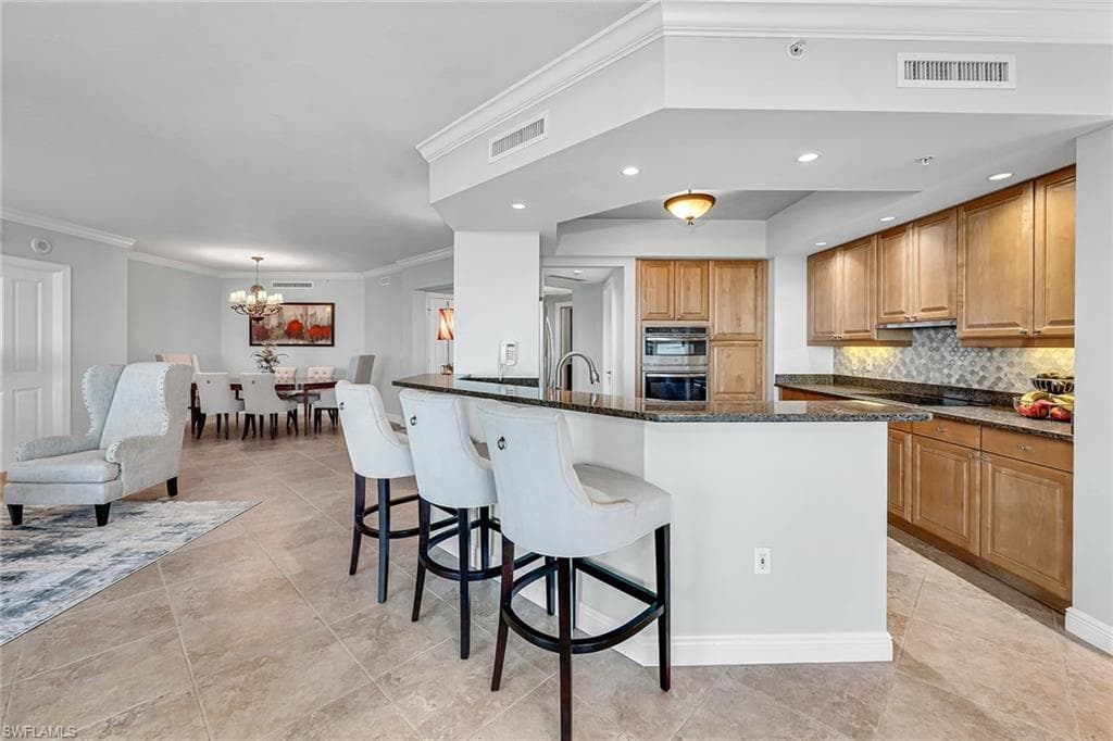 1060 Borghese Ln 1503, Naples, FL 34114-15