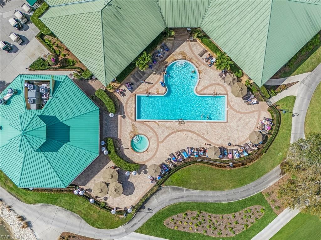 3984 Bishopwood Ct E 205, Naples, FL 34114-28