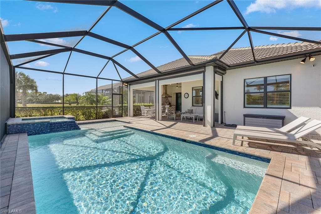 2720 Amaranda Ct, Naples, FL 34114-31