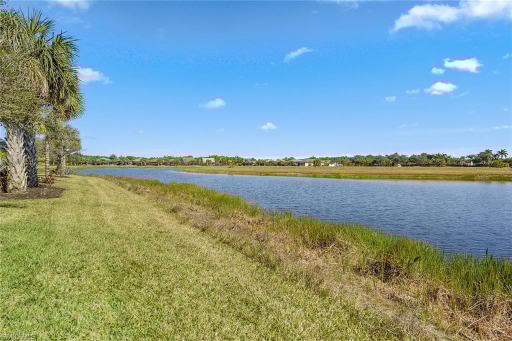 2720 Amaranda Ct, Naples, FL 34114-33