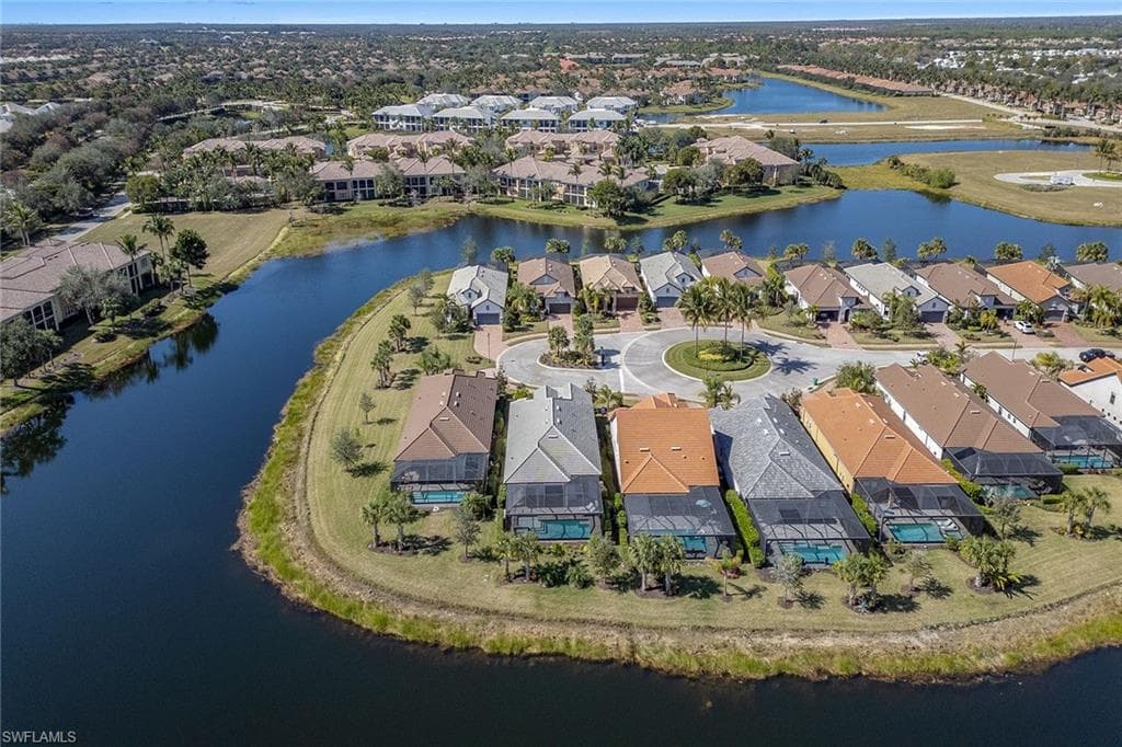 2720 Amaranda Ct, Naples, FL 34114-36