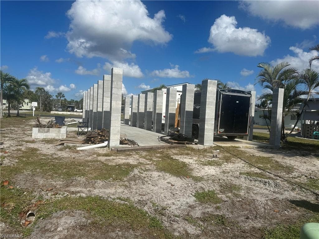13641 Knot Dr, Fort Myers, FL 33908-6