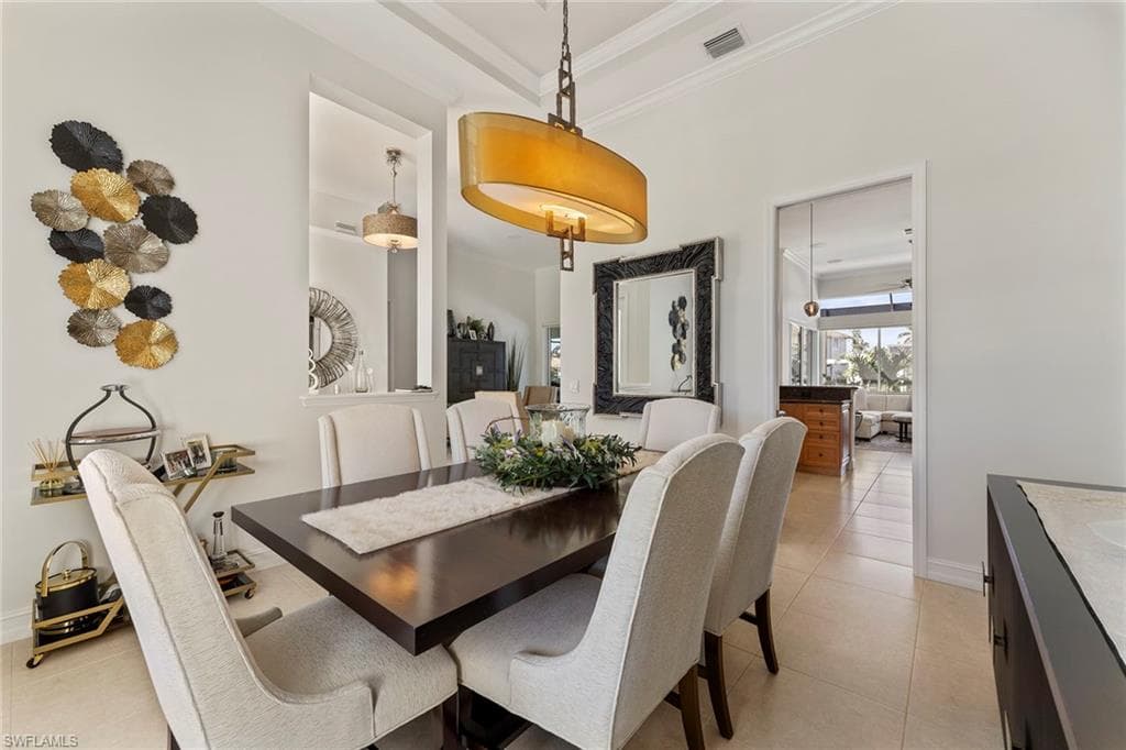 812 Giralda Ct, Marco Island, FL 34145-11