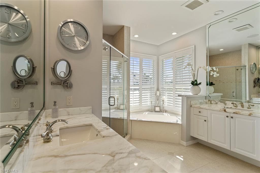 812 Giralda Ct, Marco Island, FL 34145-22