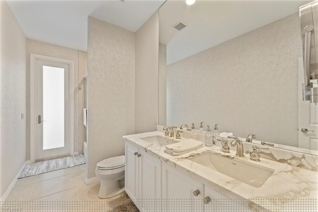 812 Giralda Ct, Marco Island, FL 34145-30