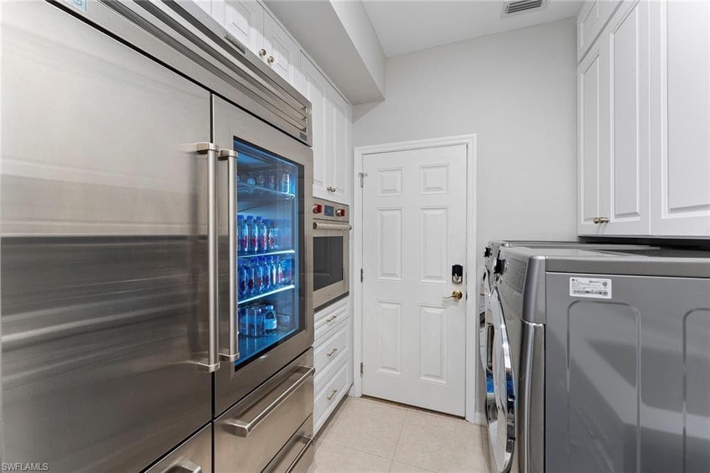 812 Giralda Ct, Marco Island, FL 34145-36