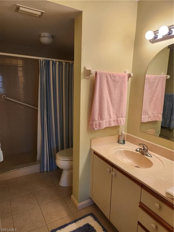 6985 Dennis Cir H204, Naples, FL 34104-10