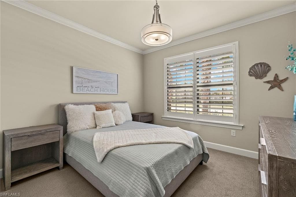 9404 Night Heron Ln, Naples, FL 34120-19