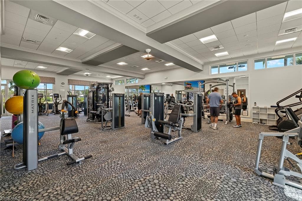 9404 Night Heron Ln, Naples, FL 34120-32