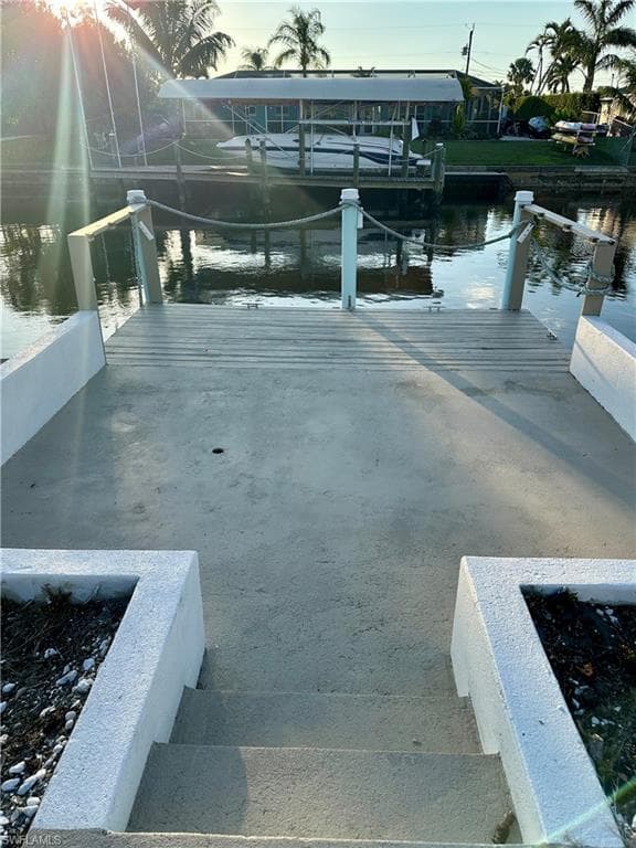 5256 Willow Ct, Cape Coral, FL 33904-11