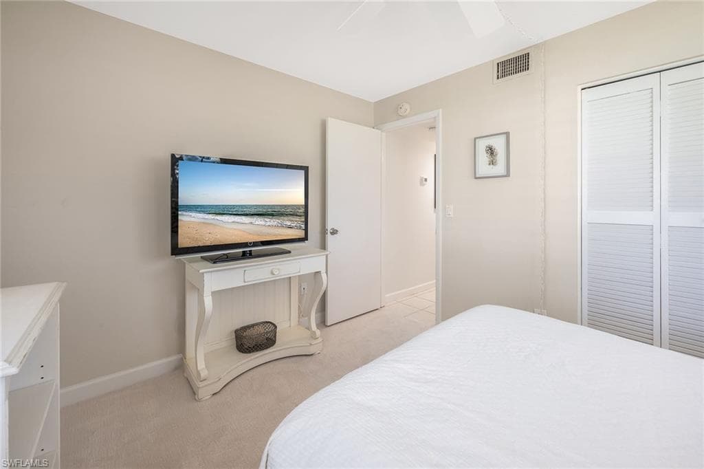 2922 Kings Lake Blvd 2922, Naples, FL 34112-14