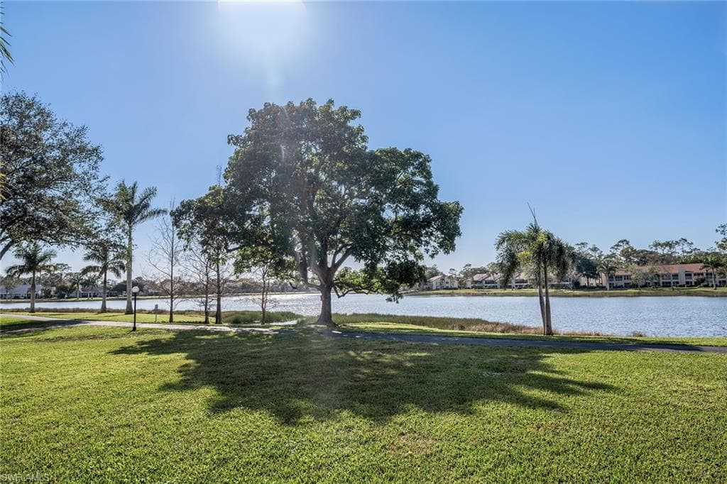 2922 Kings Lake Blvd 2922, Naples, FL 34112-19