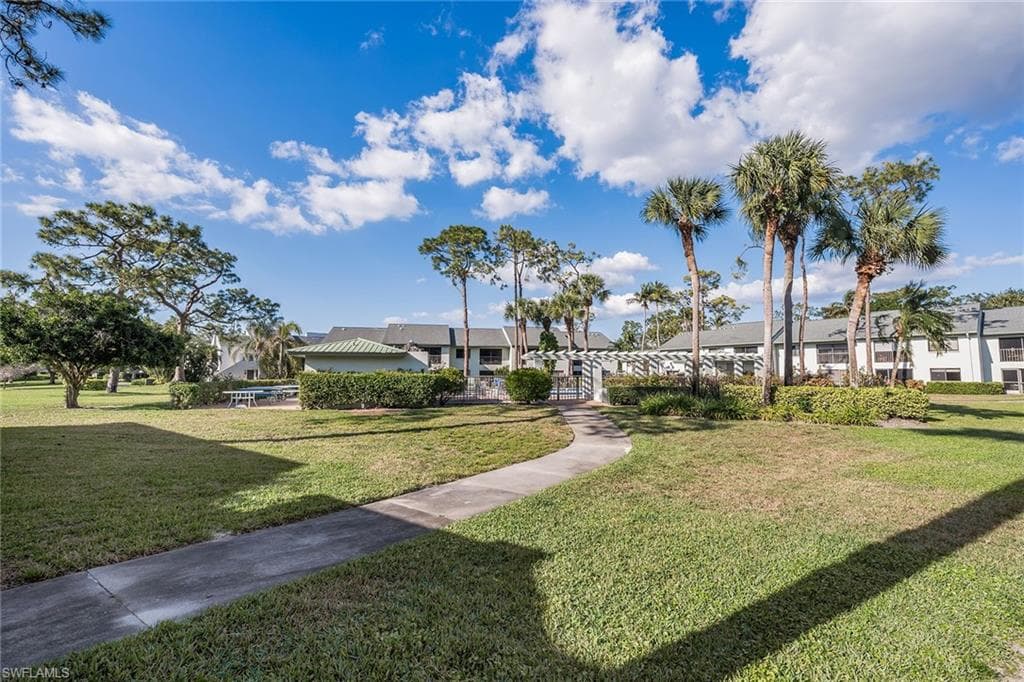 2922 Kings Lake Blvd 2922, Naples, FL 34112-20