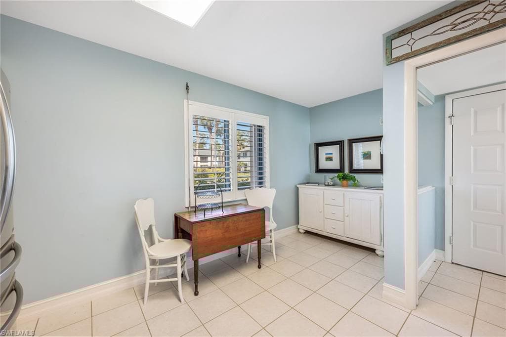 2922 Kings Lake Blvd 2922, Naples, FL 34112-8