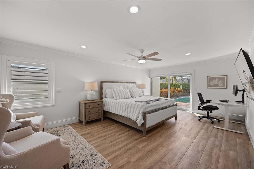 4611 Crayton Rd, Naples, FL 34103-13