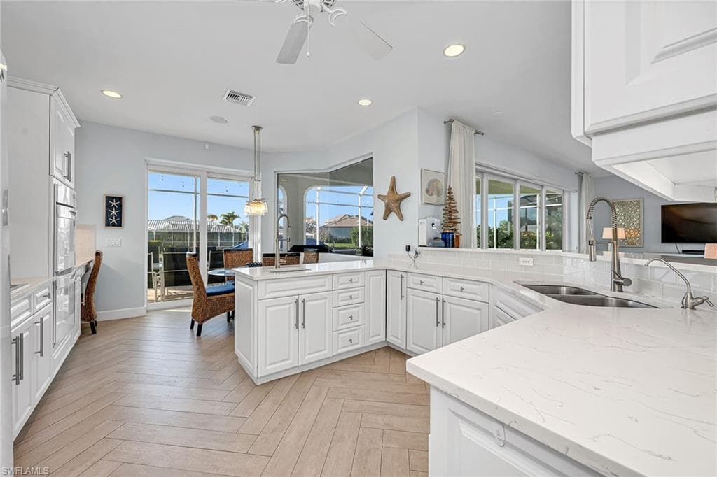 1281 Aruba Ct, Marco Island, FL 34145-8