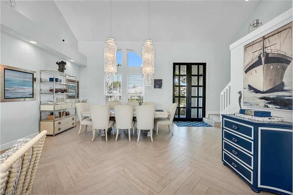 1281 Aruba Ct, Marco Island, FL 34145-12