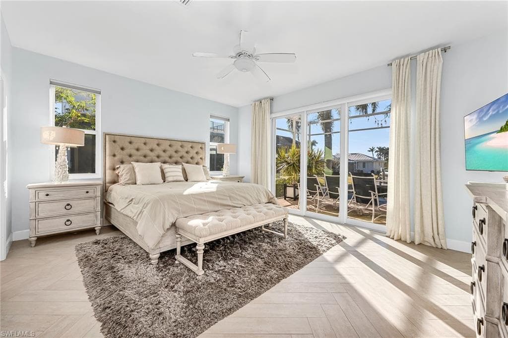 1281 Aruba Ct, Marco Island, FL 34145-18