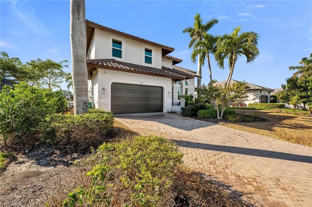 1281 Aruba Ct, Marco Island, FL 34145-41
