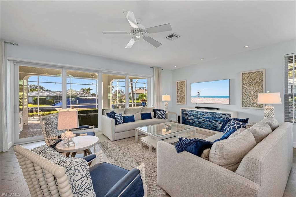1281 Aruba Ct, Marco Island, FL 34145-3