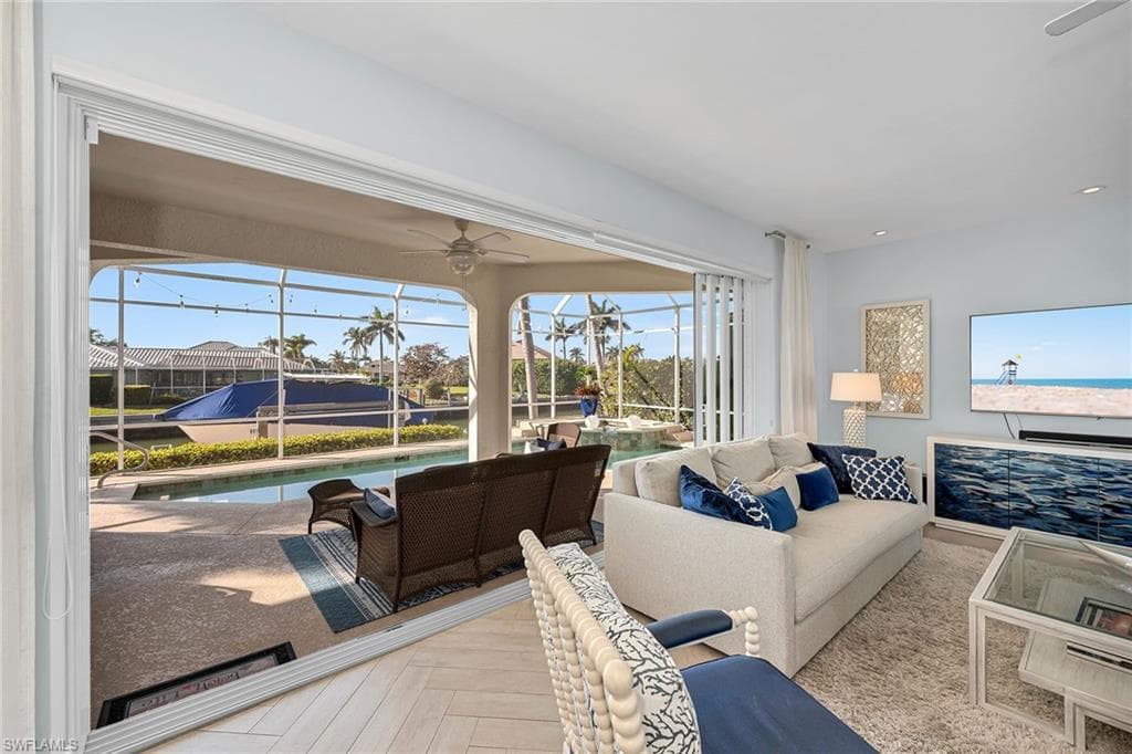 1281 Aruba Ct, Marco Island, FL 34145-7