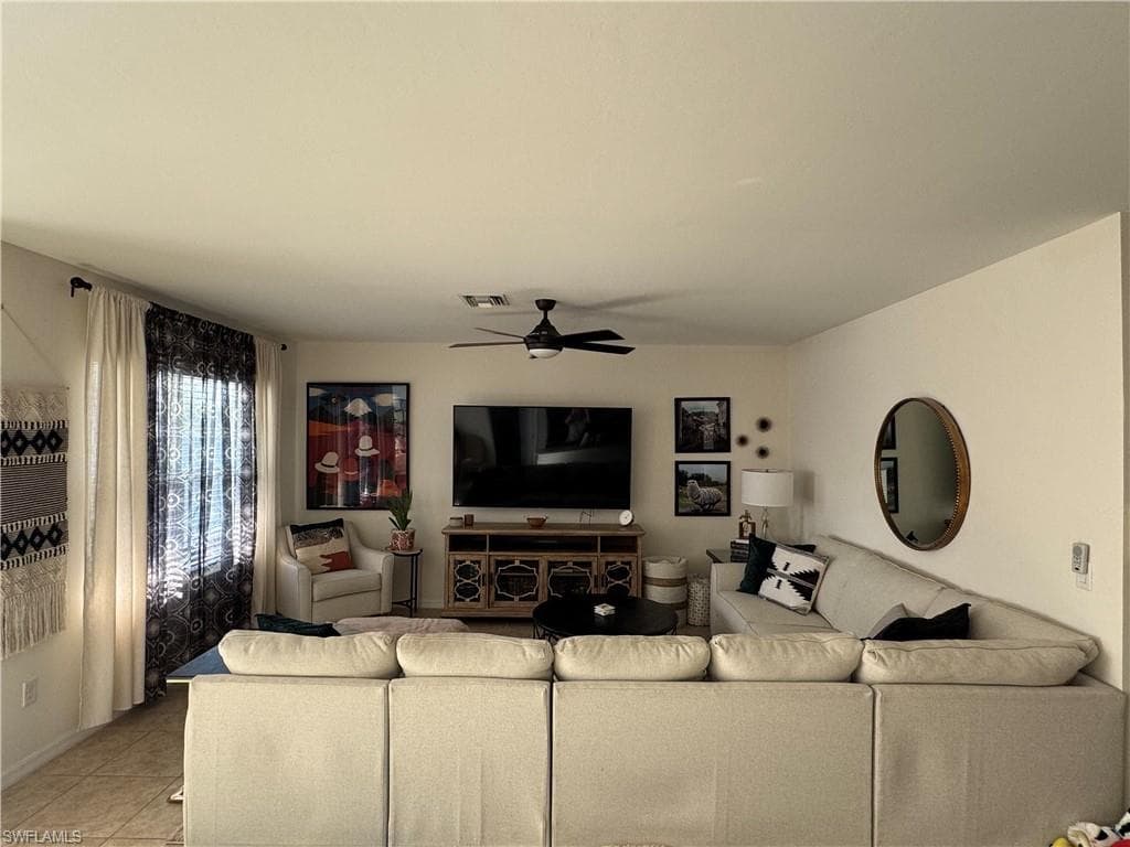 3605 2nd Ave, Cape Coral, FL 33904-23