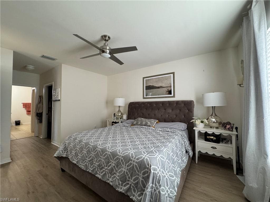 3605 2nd Ave, Cape Coral, FL 33904-27