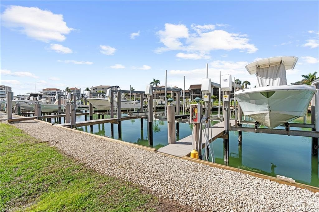 870 Collier Ct 406, Marco Island, FL 34145-7