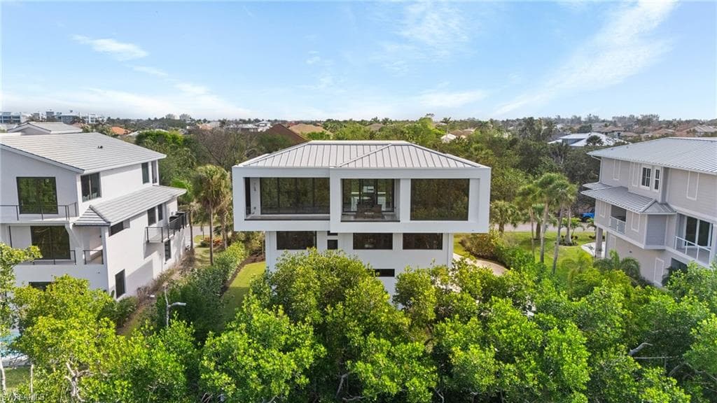 706 Waterside Dr, Marco Island, FL 34145-4