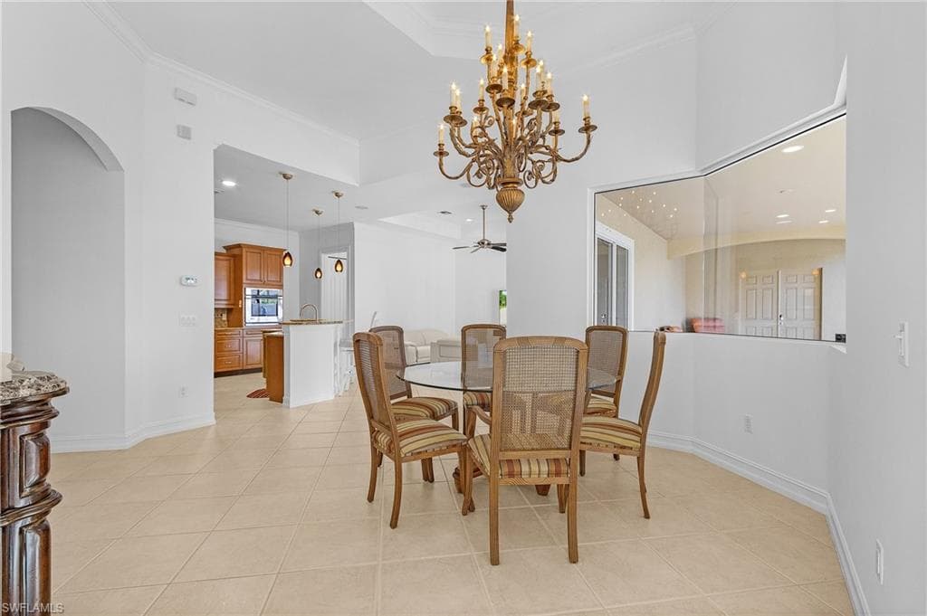 5030 Rustic Oaks Cir, Naples, FL 34105-9