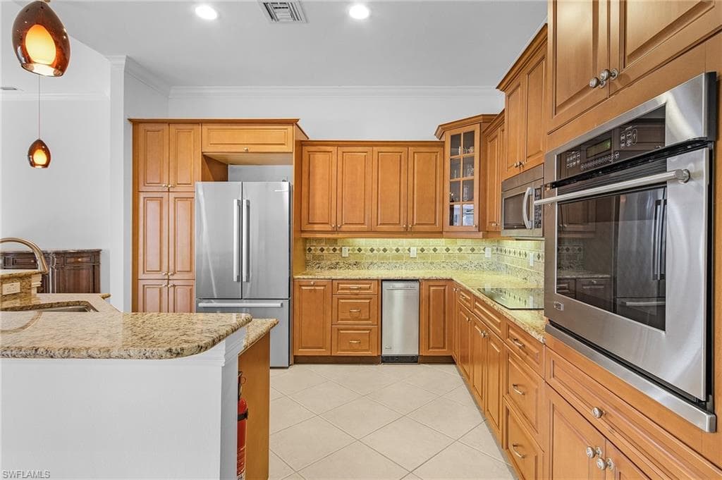 5030 Rustic Oaks Cir, Naples, FL 34105-13