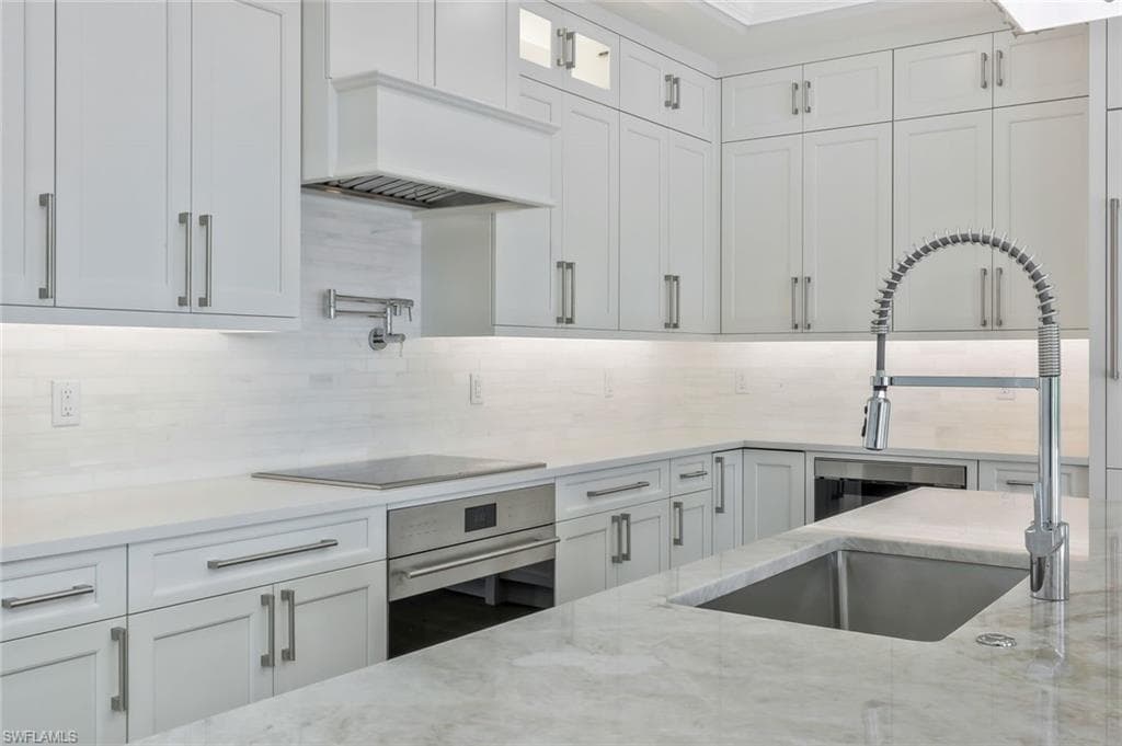 1308 Ridge St, Naples, FL 34103-13