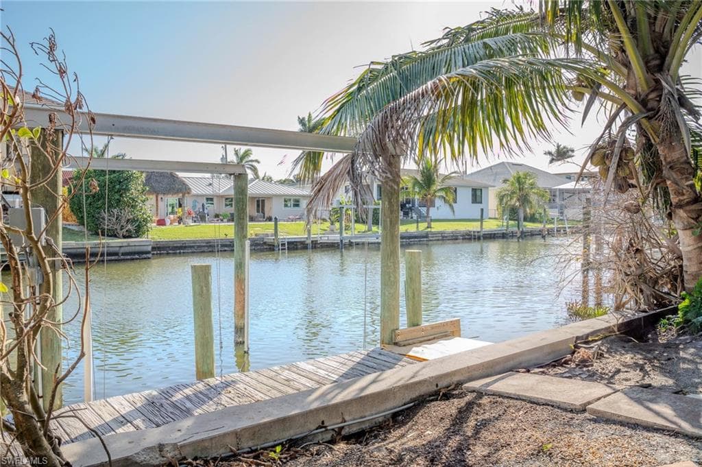 222 1st St, Bonita Springs, FL 34134-2